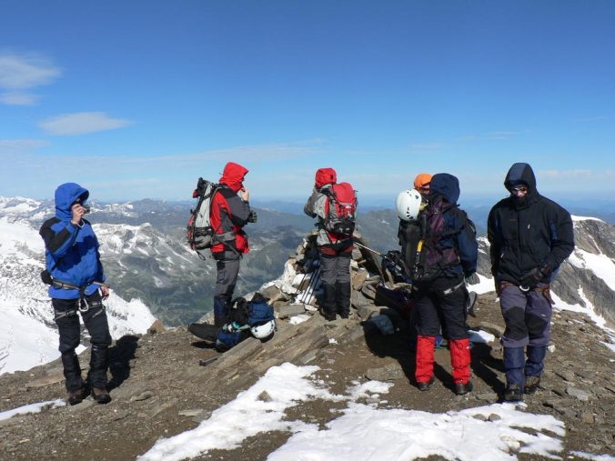 Závěrečný den. Větrný vrchol Mittlerer Bärenkopf (3 359 m. n. m.).
